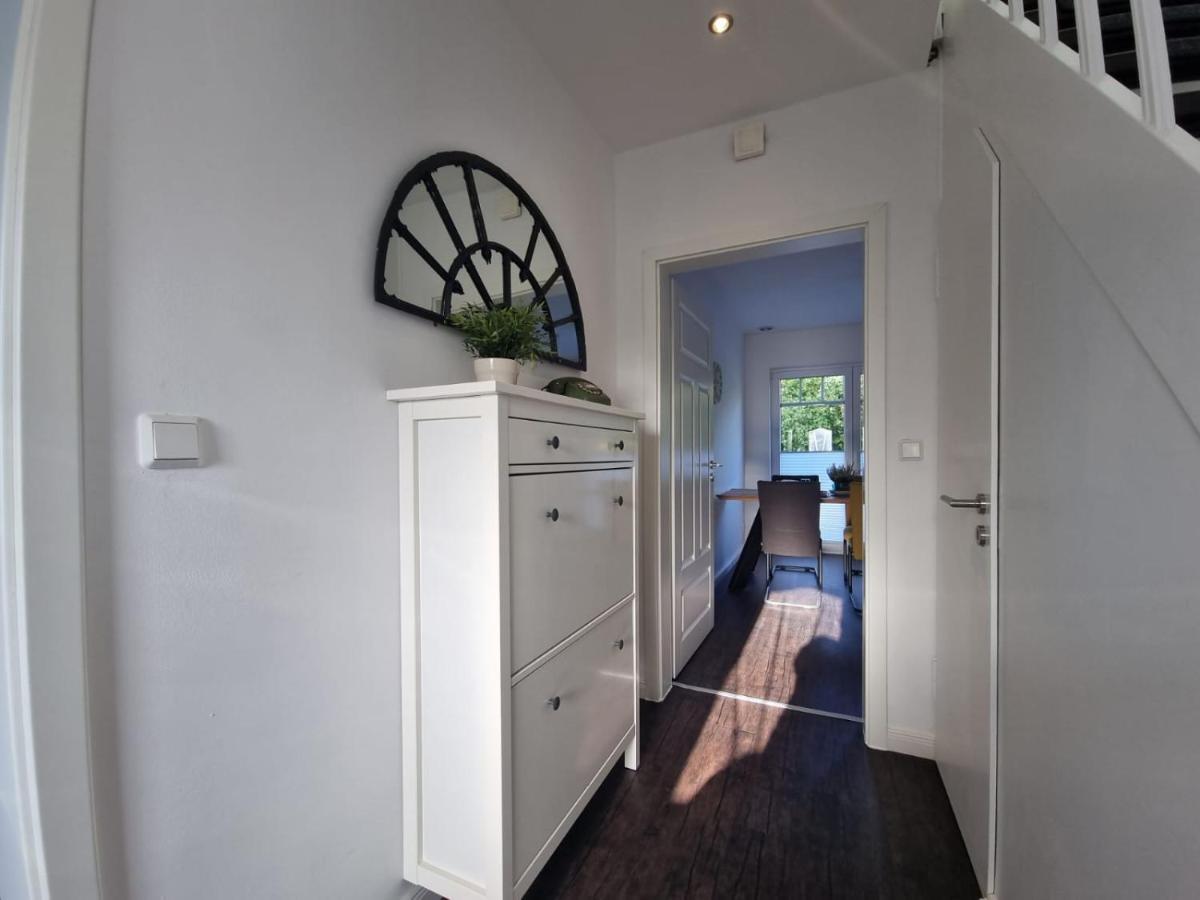 Ferienhaus Uttied Berumbur Exteriör bild