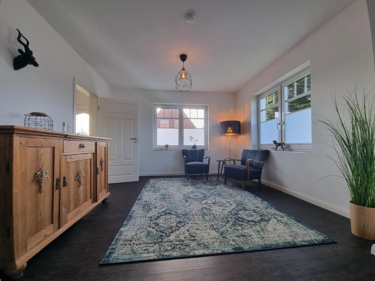 Ferienhaus Uttied Berumbur Exteriör bild