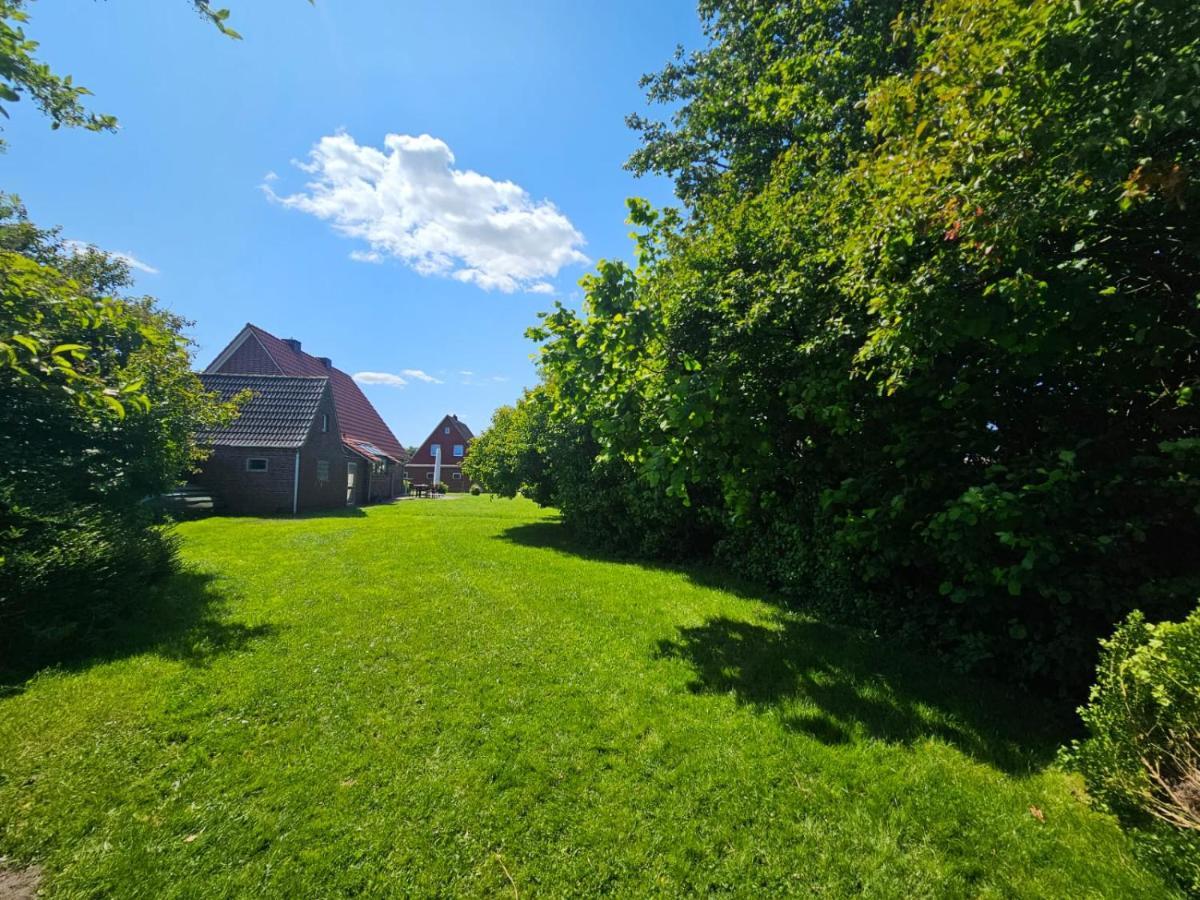 Ferienhaus Uttied Berumbur Exteriör bild